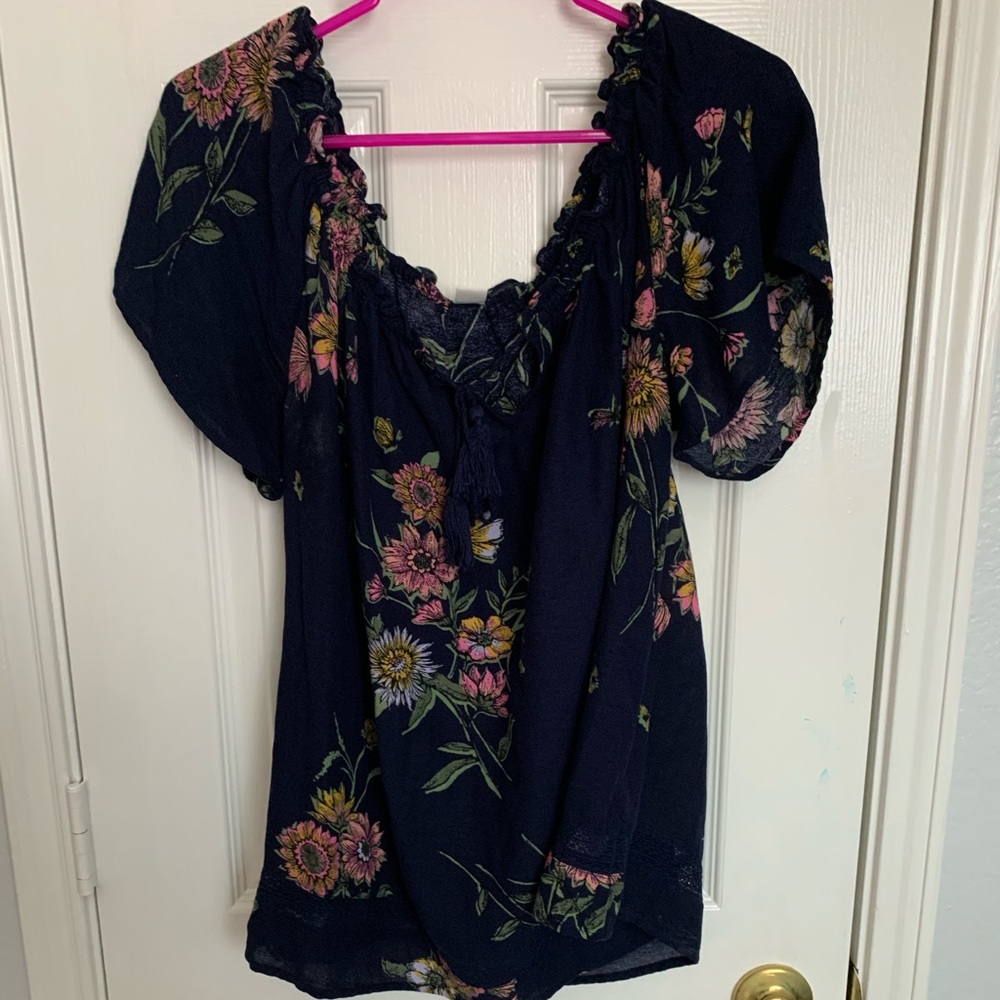 Floral top